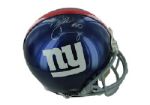Victor Cruz Autographed New York Giants Helmet (Steiner Sports COA)